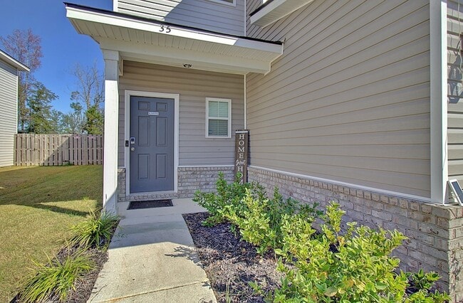 Building Photo - 35 Perlieu Ct