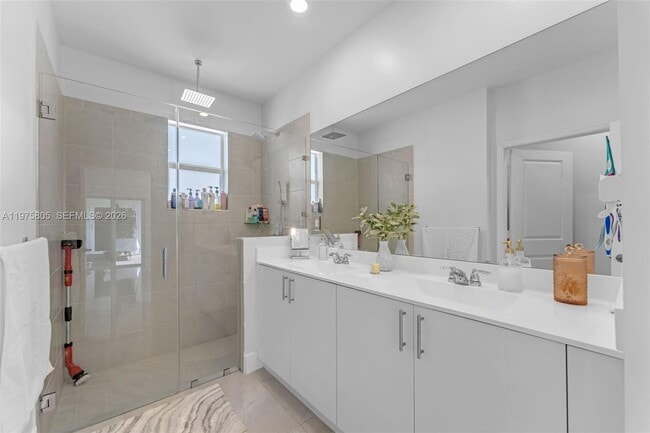 Building Photo - 19866 SW 320th St