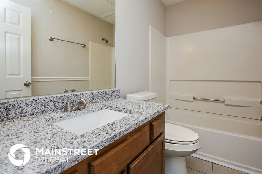 Building Photo - 5927 Brookside Dr SE