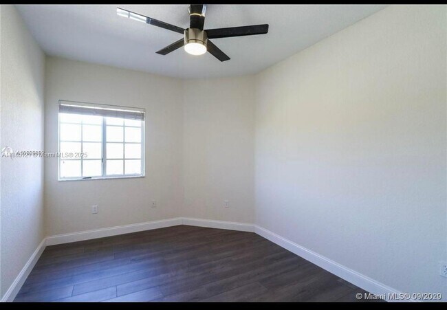 Building Photo - 9418 SW 226th Terrace
