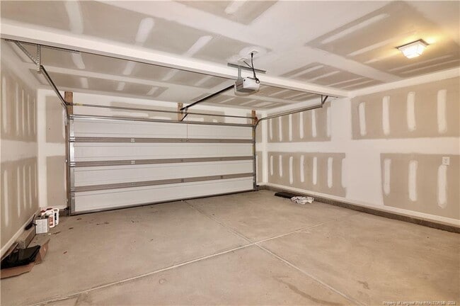 Building Photo - 1804 Gentle Bend Way