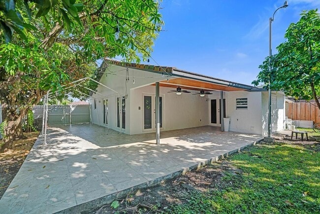 Building Photo - 11482 SW 181st St