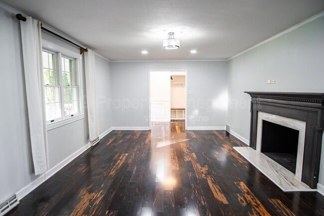 Building Photo - 7205 Canmore Ln NW