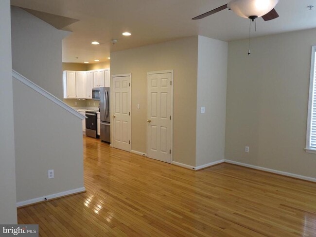 Primary Photo - 35770 S Gloucester Cir