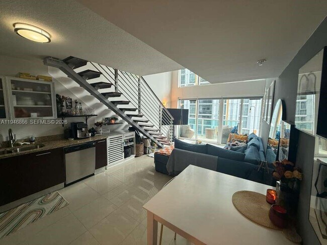 Building Photo - 41 SE 5th St