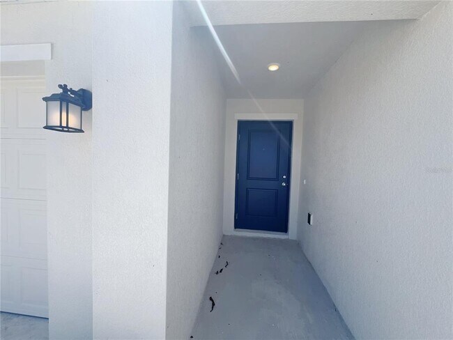 Building Photo - 2362 McKinley Dr