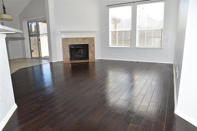 Building Photo - 4512 Sunmeadow Ln