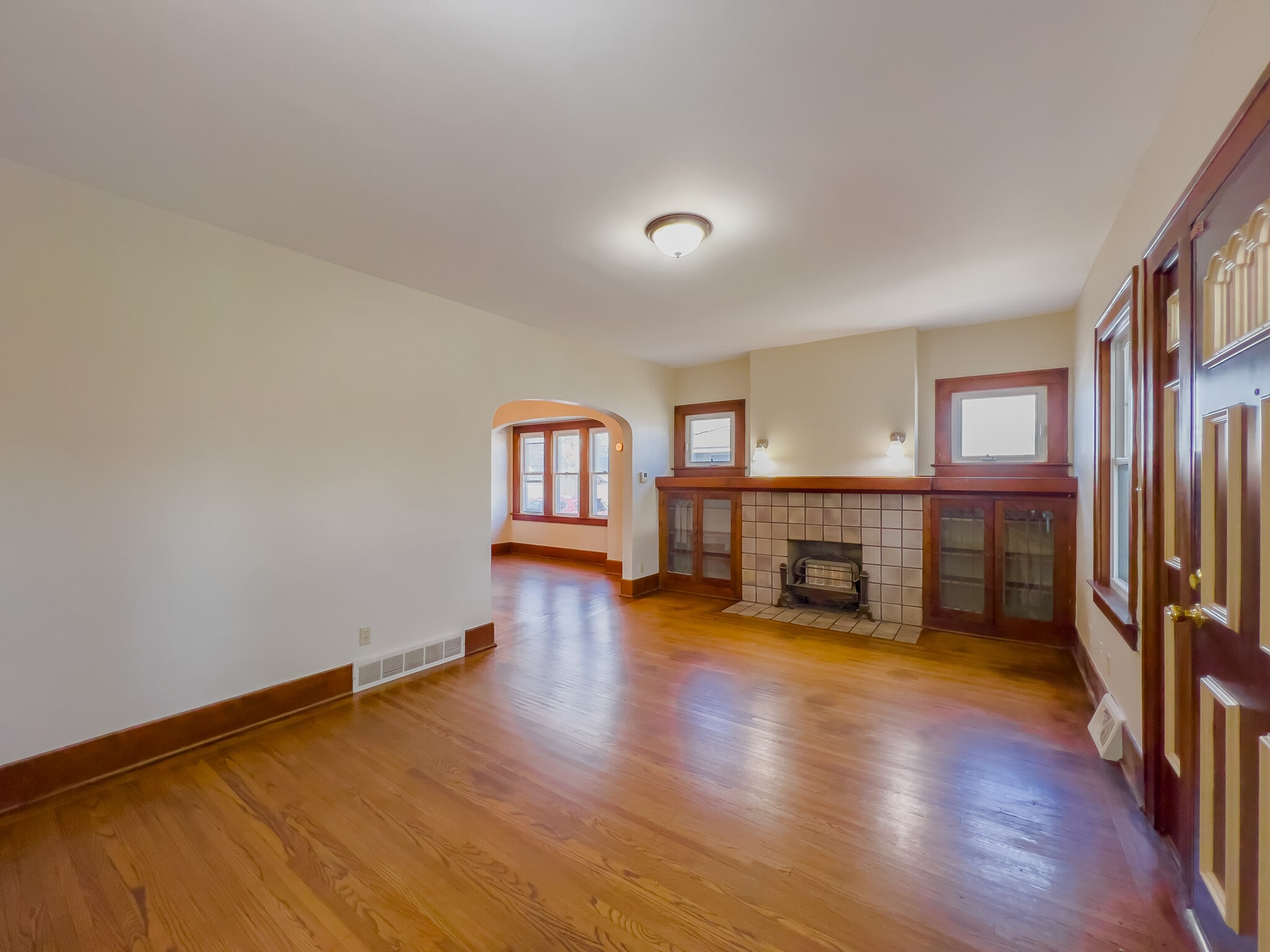 Building Photo - 464 Shasta Dr