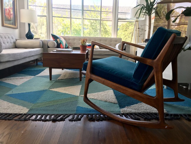 Building Photo - 514 N Van Ness Ave