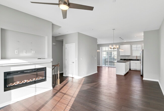 Building Photo - 478 Woodmoor Dr