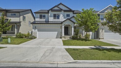 Building Photo - Modern 3 Bedroom Saratoga Springs Home!