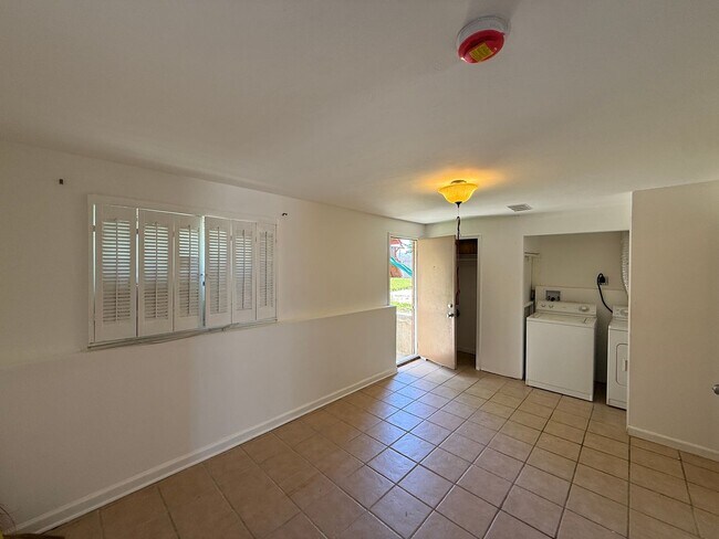 Building Photo - 7805 Brevort Rd