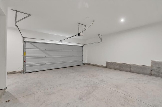 Building Photo - 2713 Crk Vw Ter NW