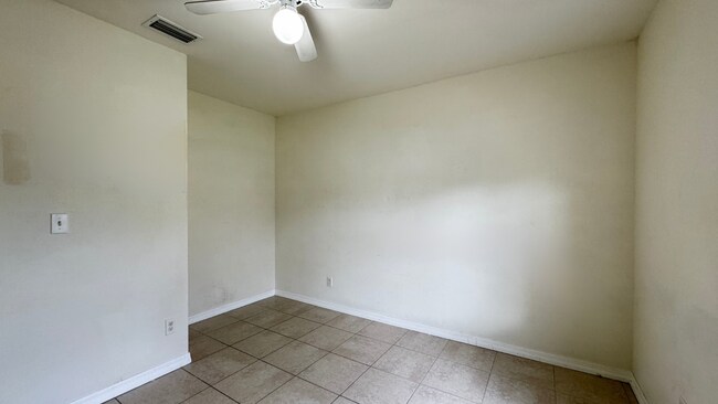Building Photo - 4424 29th St SW