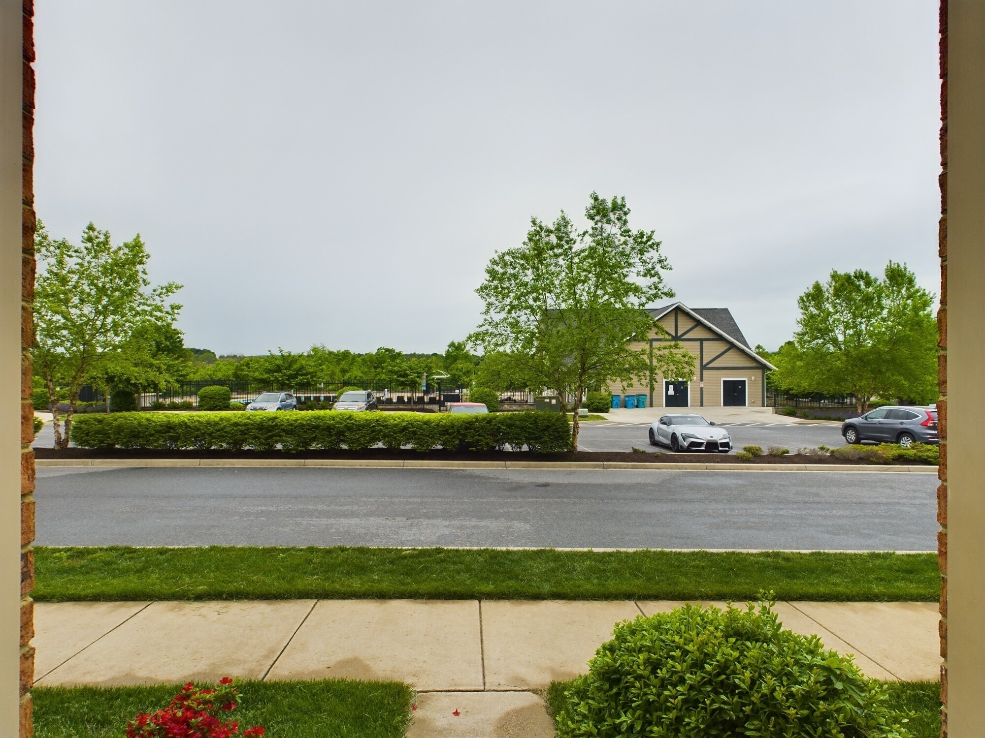 Building Photo - 6479 Jack Linton Dr S