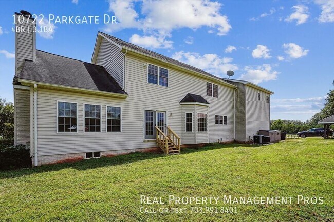 Building Photo - 10722 Parkgate Dr