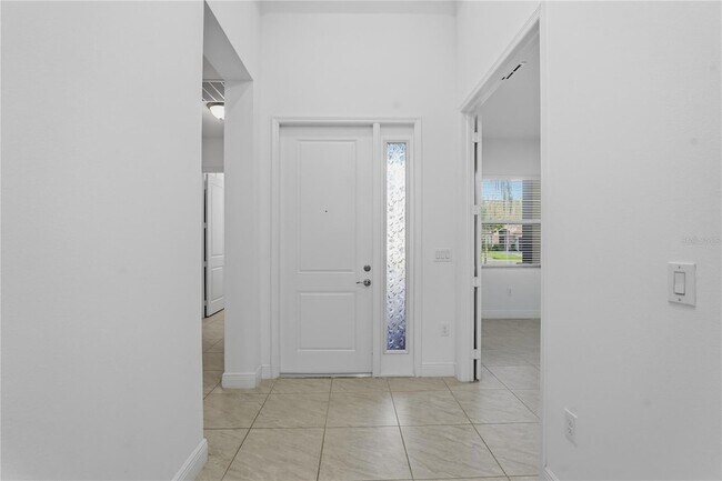 Building Photo - 30588 Chesapeake Bay Dr