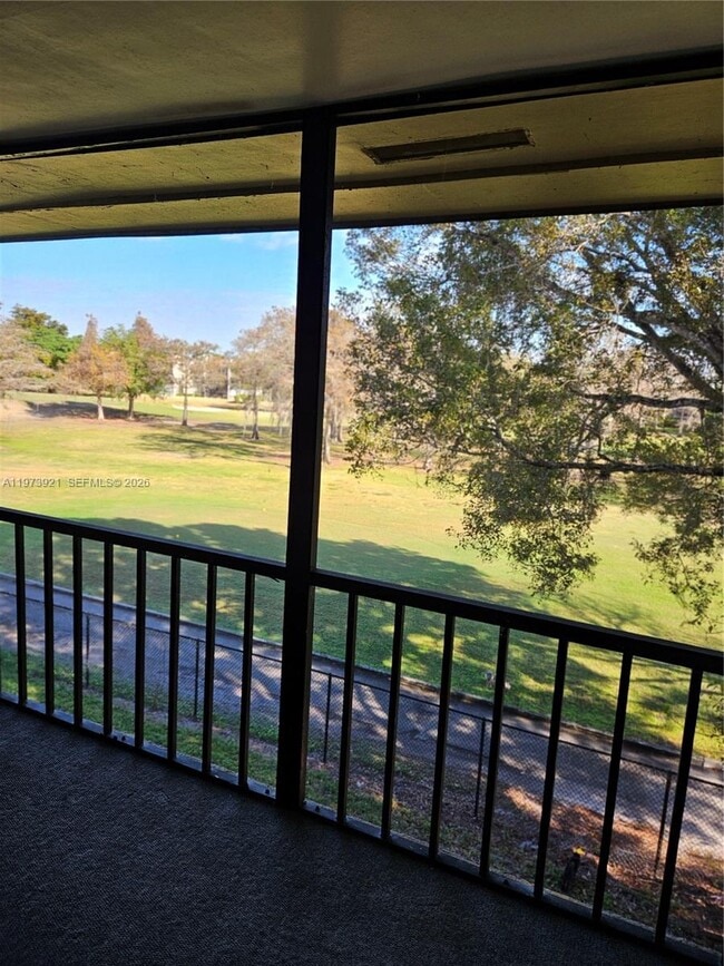 Building Photo - 7911 N Colony Cir