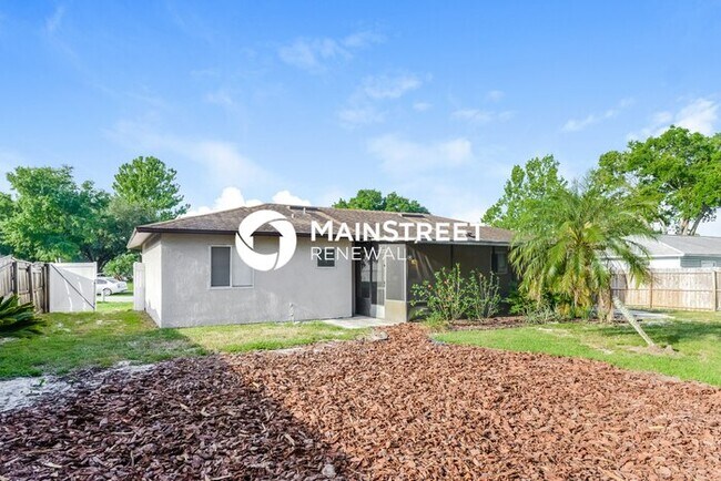 Building Photo - 3 Bedroom Pet-Friendly Home in Ocoee, FL with Main Street Renewal