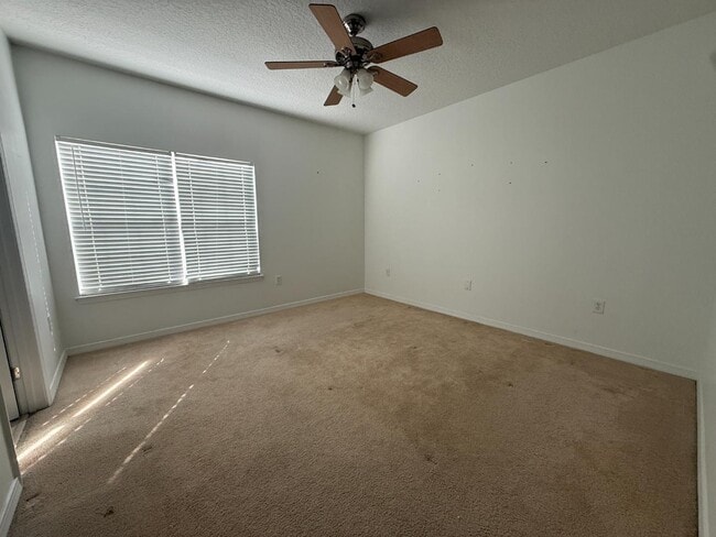 Building Photo - 2190 Monument Rd