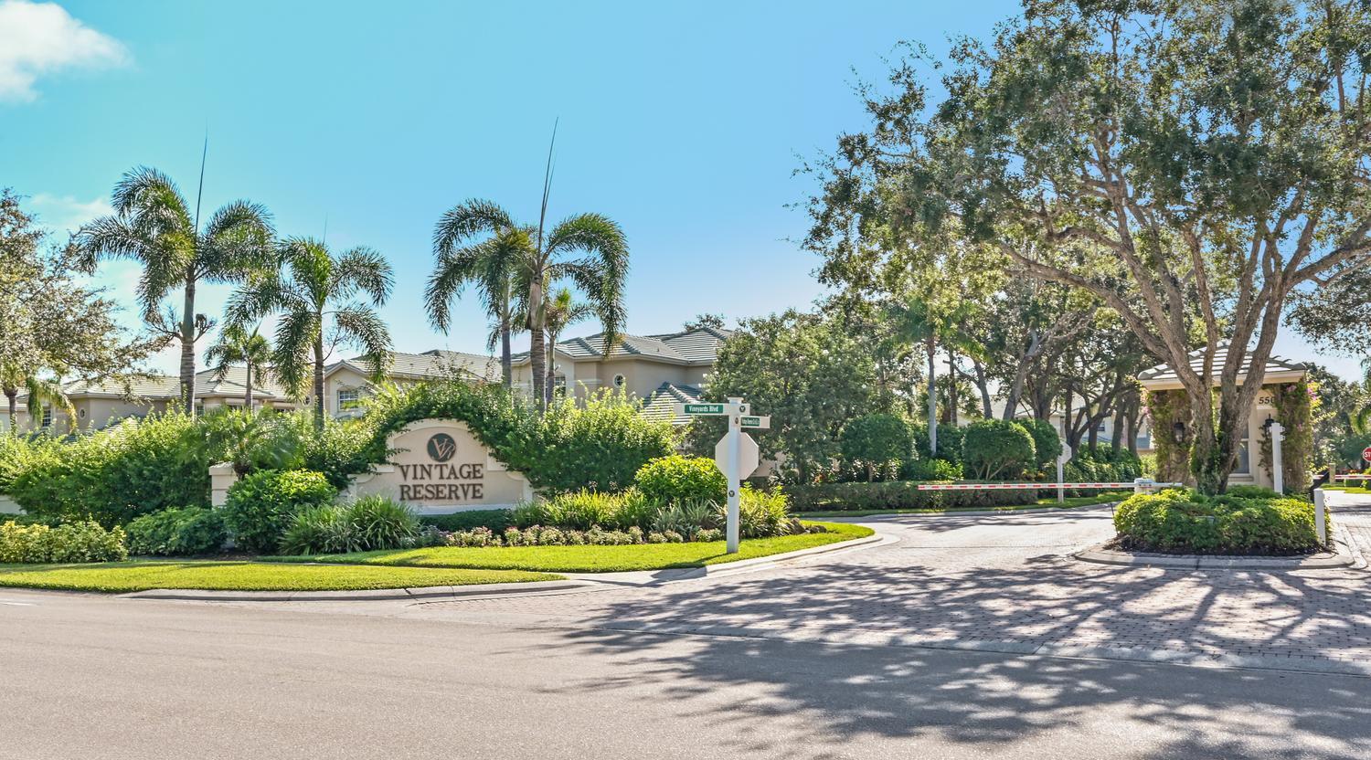 Building Photo - 658 Vintage Reserve Cir