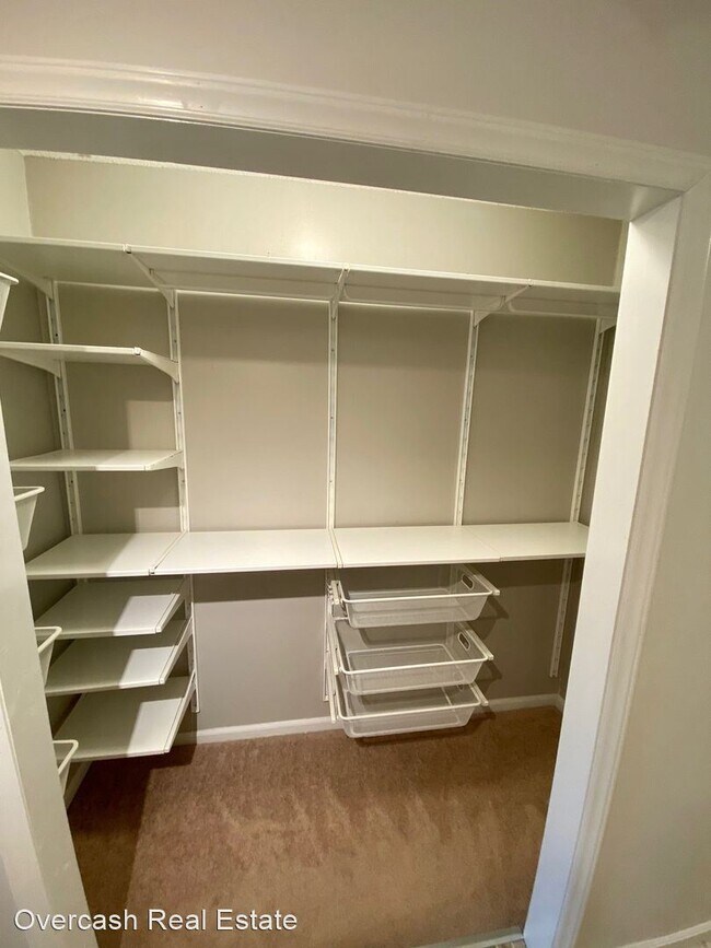 Building Photo - 2 br, 2 bath House - 123 Carriage House Drive