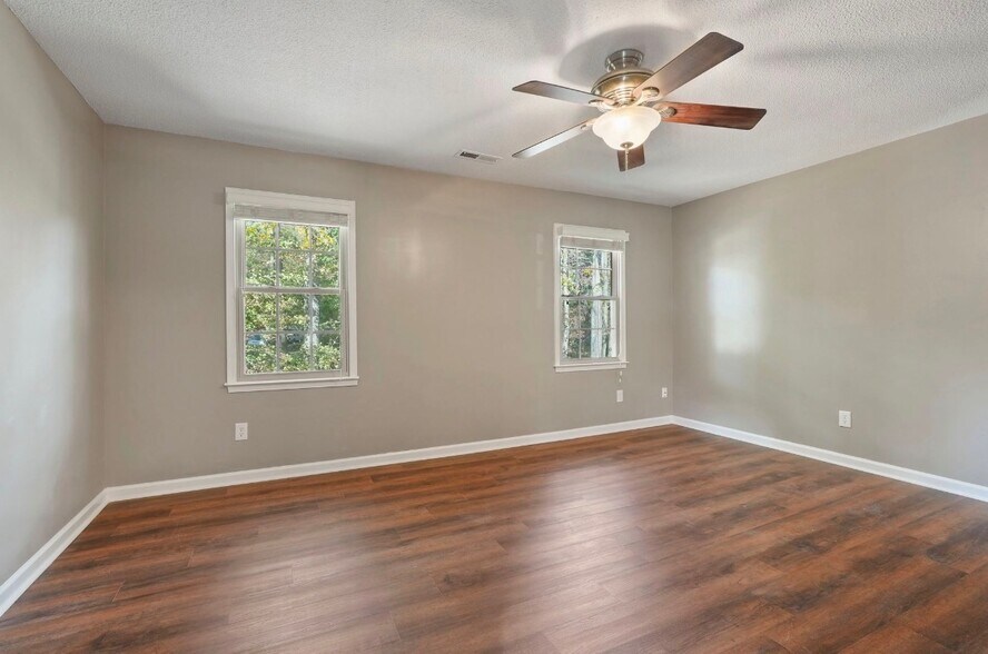 Building Photo - 2308 Keith Dr