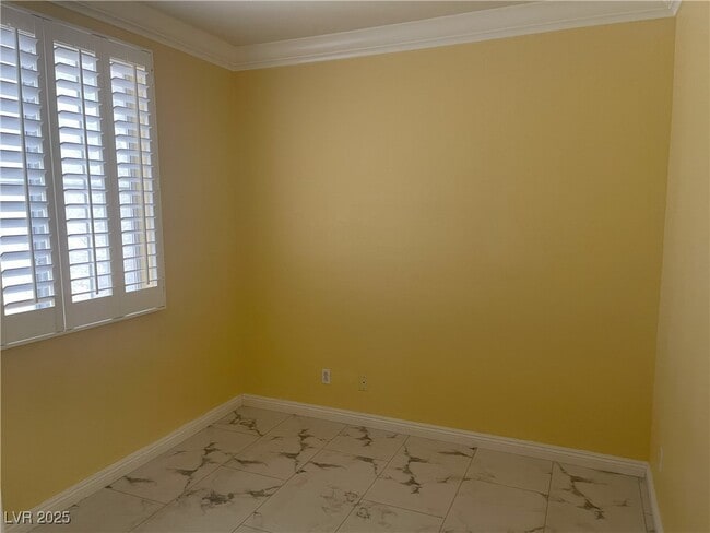 Building Photo - 1136 Scenic Crest Dr