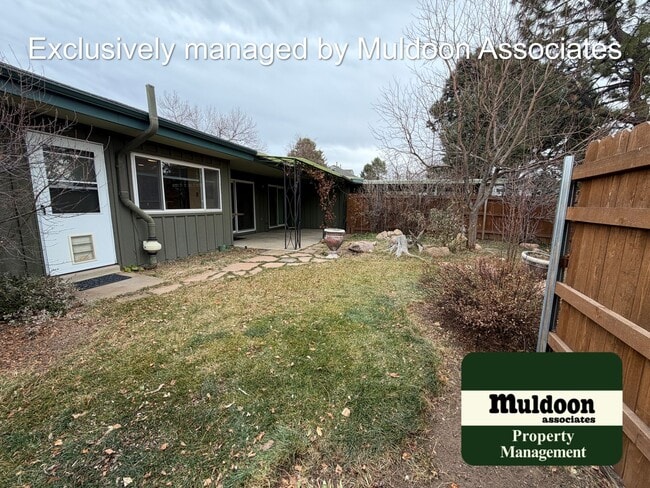 Building Photo - Very Nice Three Bedroom Home with Garage Included! in the Broadmoor Area!