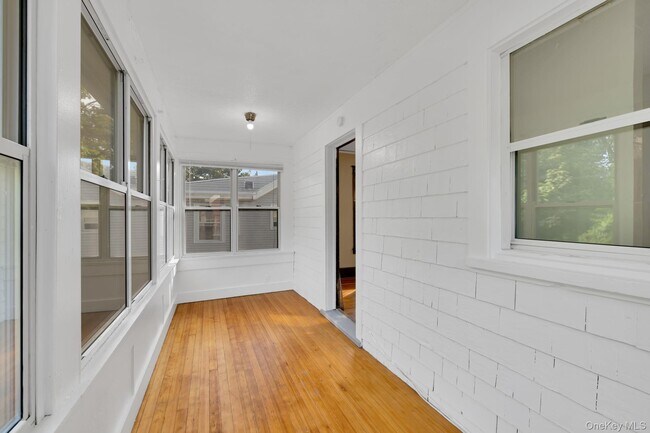 Building Photo - 100 Academy Ave