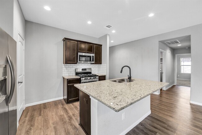 Building Photo - 3434 McDonough Way