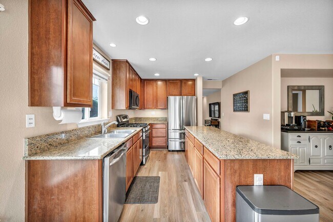 Building Photo - Currently being enjoyed by another resident - Available for move-in April 5th. Accepting tours fo...