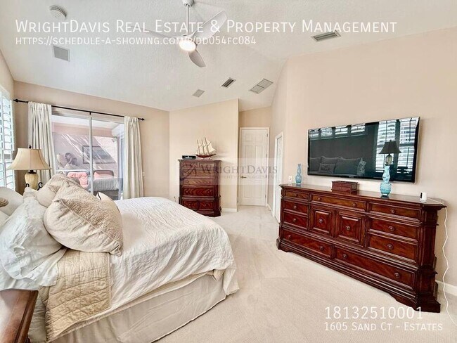 Building Photo - 1605 Sands Ter E