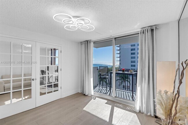 Building Photo - 9273 Collins Ave