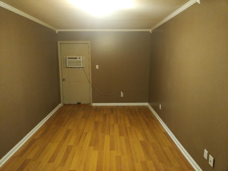 Building Photo - 1310 Santa Fe Cir