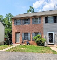 Building Photo - 70 Ironstone Dr