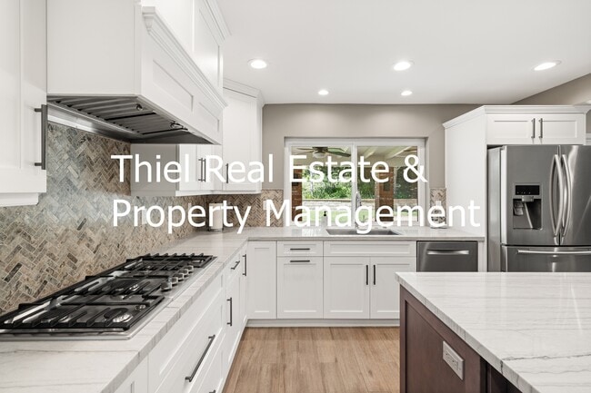 Building Photo - 2983 Flanagan Dr