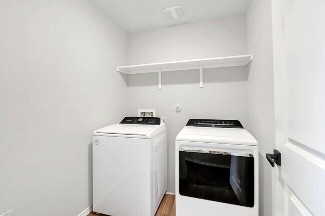 Building Photo - 3264 Onion Crk