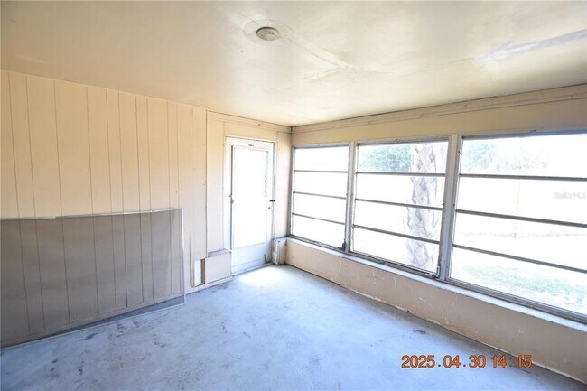 Building Photo - 3221 Topp Dr