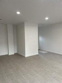 Building Photo - 51 Lawrence St