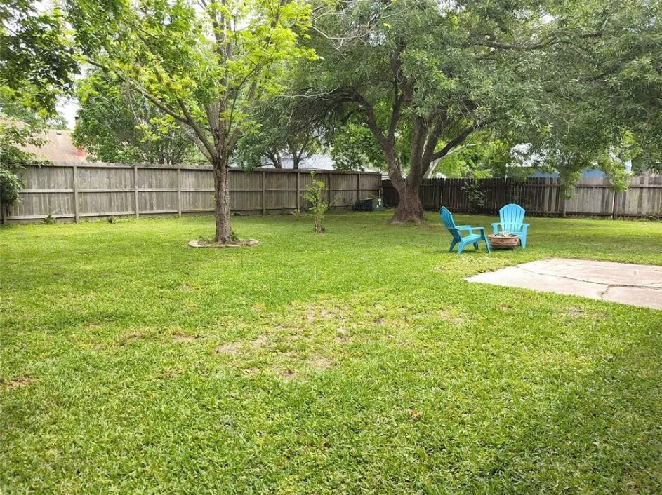 Building Photo - 5205 Winding Brook Dr