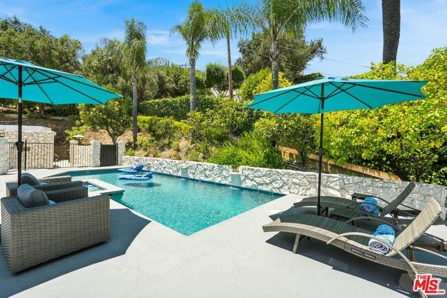 Building Photo - 14858 Round Valley Dr