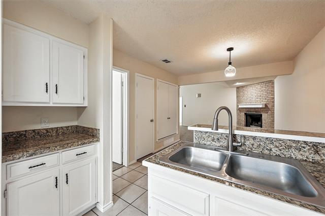 Building Photo - 512 Guerin Dr