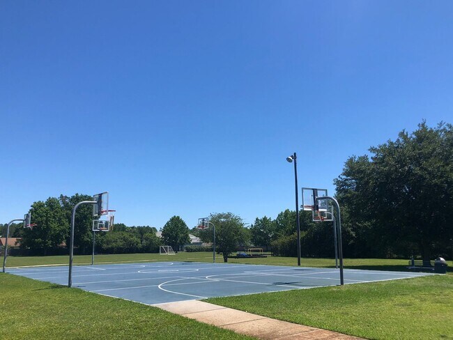 Building Photo - Cute 4/2 EAST Orlando Home in Wedgefield!