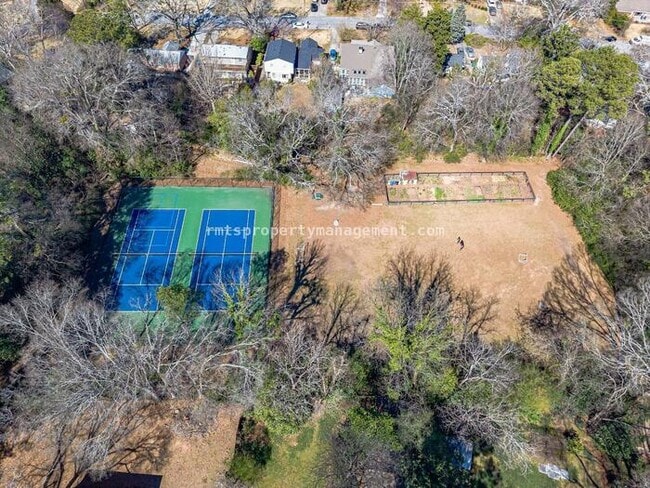 Building Photo - 1977 N Decatur Rd