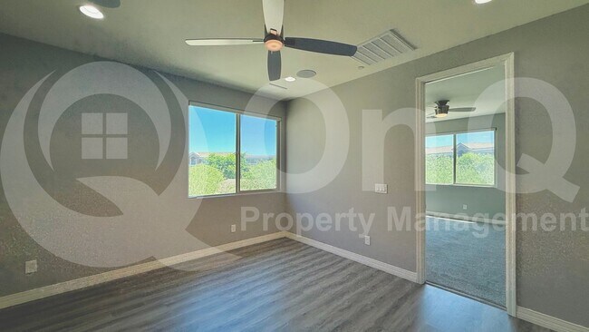 Building Photo - 7423 E Paraiso Dr