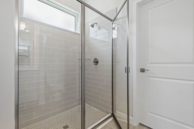Building Photo - Stunning New Construction 4-Bedroom Home o...