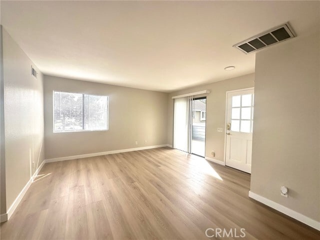 Building Photo - 11 Bridle Ln