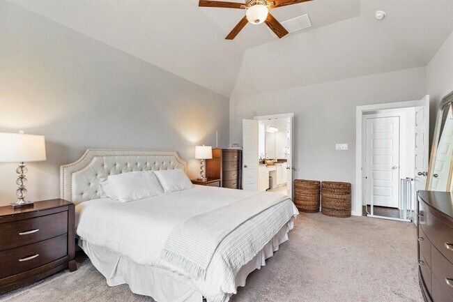 Building Photo - 2603 Country Ln