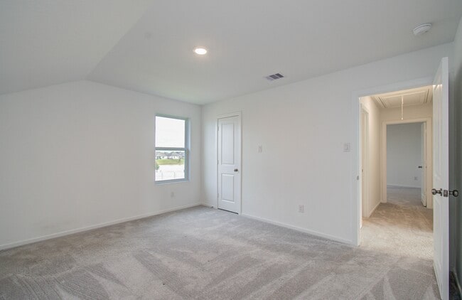 Building Photo - 26503 Foxtail Fern Dr